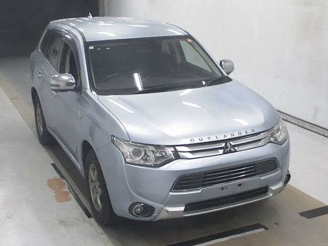 Mitsubishi Outlander 2015