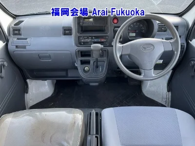 Daihatsu HIJET VAN (либо ATRAI WAGON)