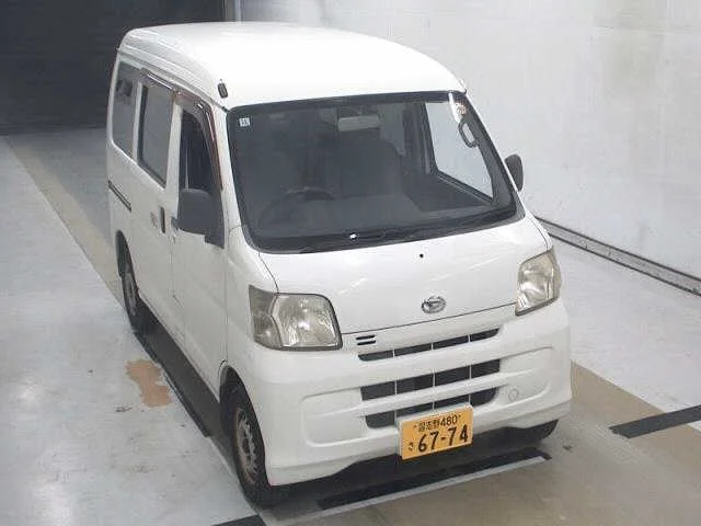 Daihatsu Hijet Cargo 2012