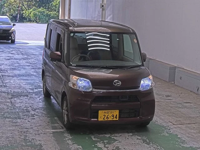 Daihatsu Tanto 2014