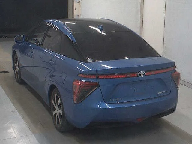 Toyota Mirai  с аукциона в Японии