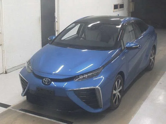 Toyota Mirai  с аукциона в Японии