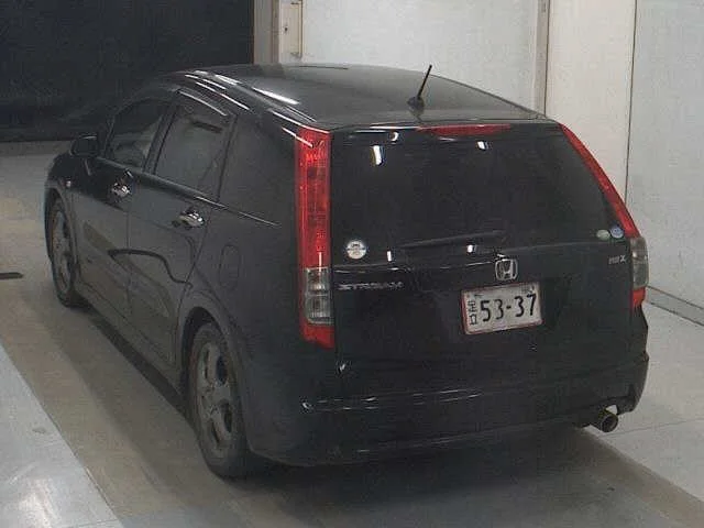 Honda Stream  с аукциона в Японии