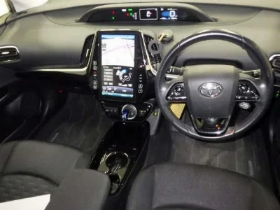 Toyota Prius PHV