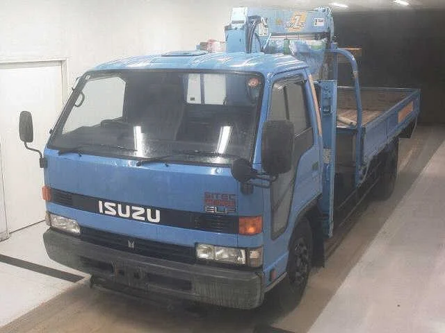 Isuzu Elf  с аукциона в Японии