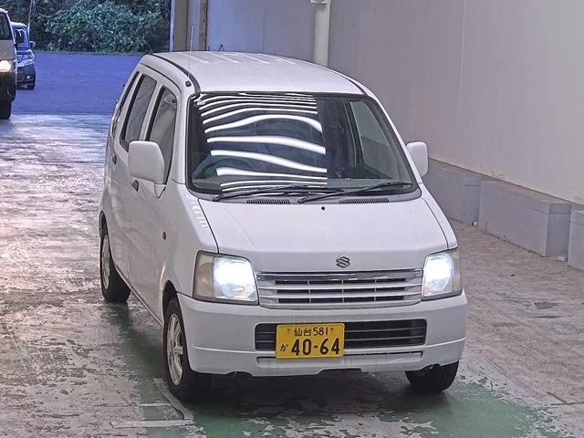 Suzuki Wagon R  с аукциона в Японии