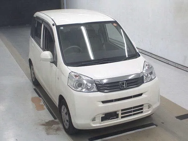 Honda Life 2011