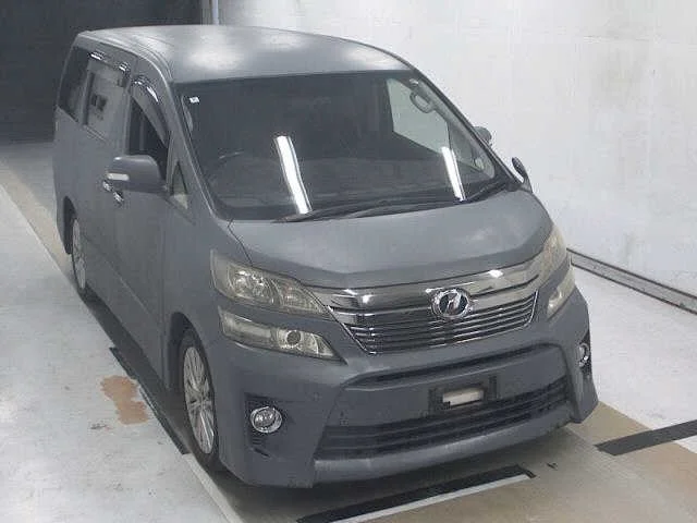 Toyota Vellfire 2012