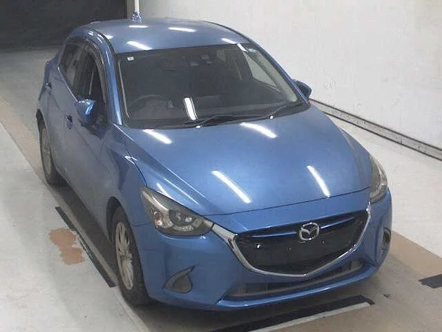 Mazda Demio 2016