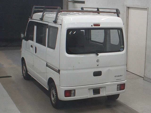 Suzuki Every 2018