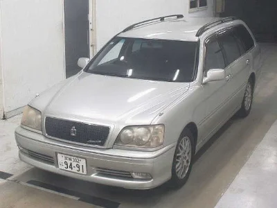 Toyota Crown Estate
