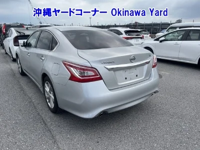 Nissan Teana