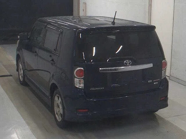 Toyota Corolla Rumion 2015