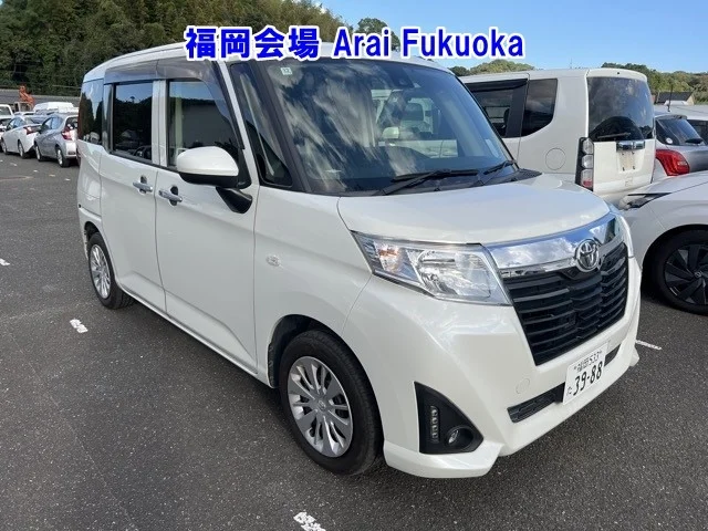 Toyota Roomy 2016