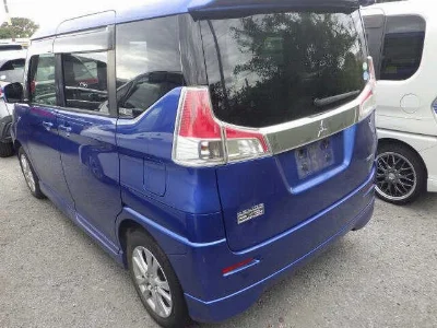 Mitsubishi Delica D:2