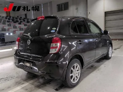 Nissan March