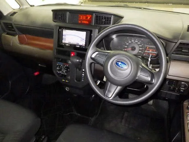 Subaru Justy  с аукциона в Японии