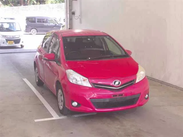 Toyota Vitz 2013