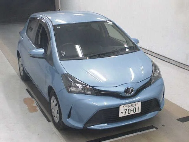 Toyota Vitz 2014