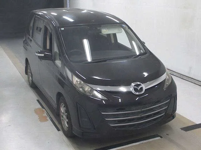 Mazda Biante 2011