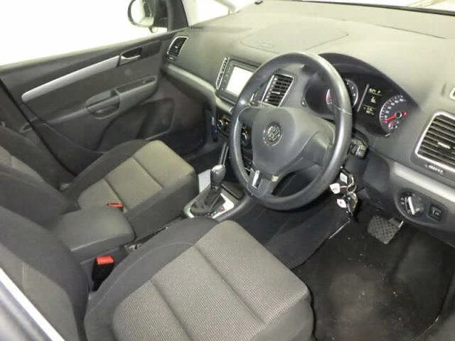Volkswagen Sharan  с аукциона в Японии