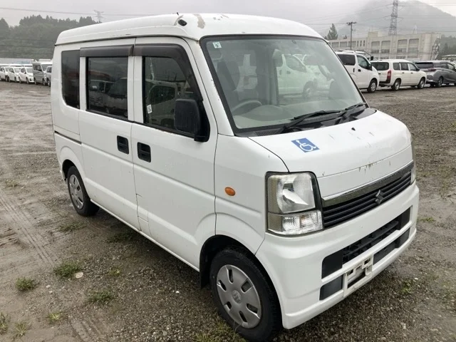 Suzuki Every 2014