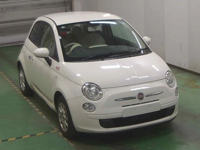 Fiat 500  с аукциона в Японии