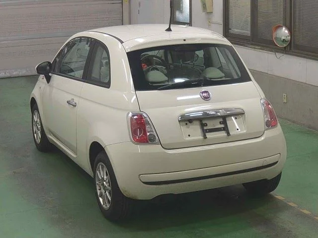 Fiat 500  с аукциона в Японии