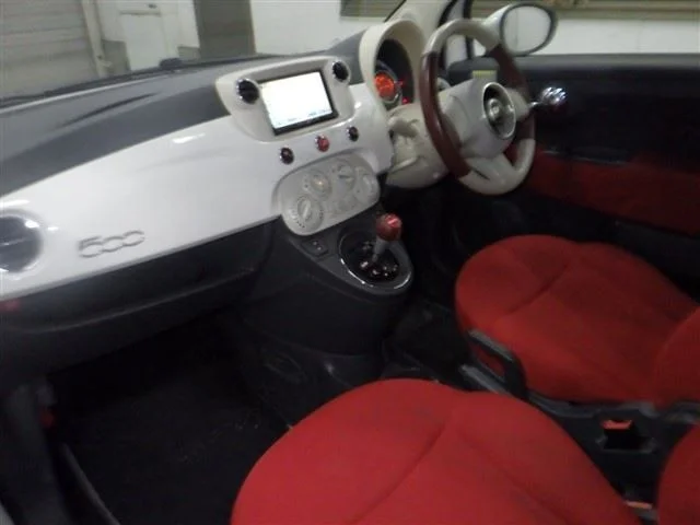 Fiat 500  с аукциона в Японии