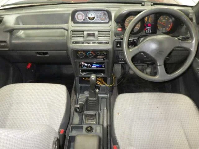 Mitsubishi Pajero  с аукциона в Японии