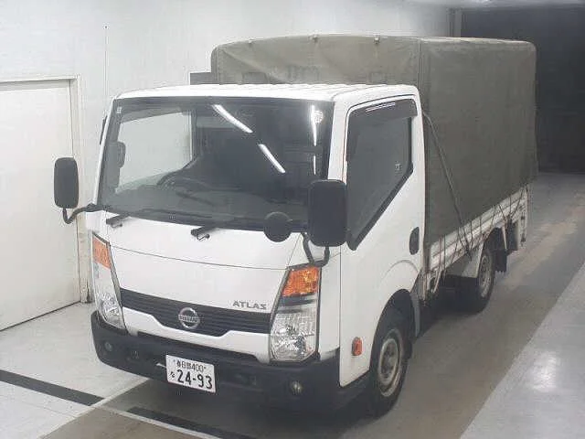 Nissan Atlas  с аукциона в Японии