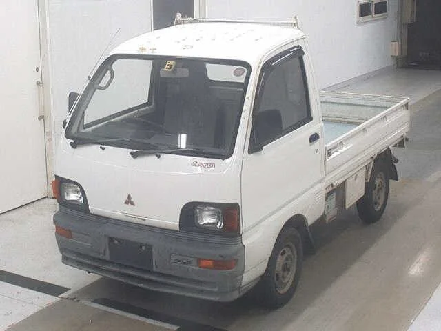 Mitsubishi Minicab  с аукциона в Японии