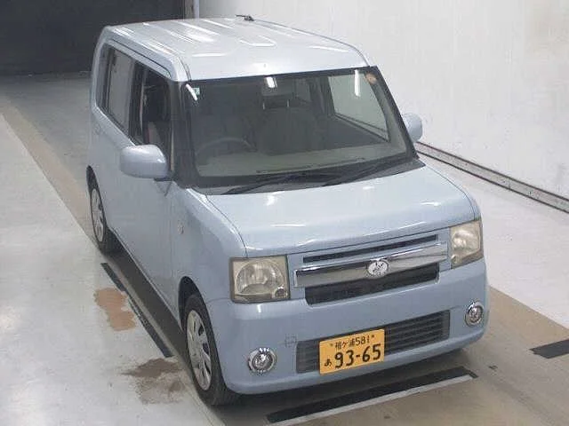 Daihatsu Move Conte 2012
