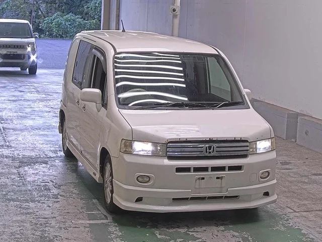 Honda Mobilio Spike 2005