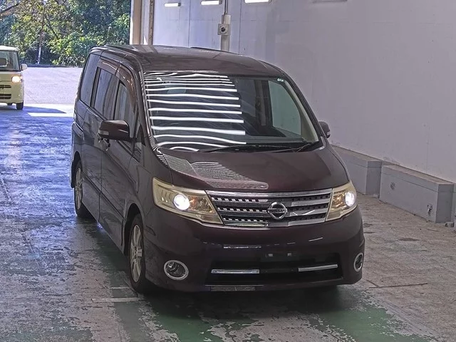 Nissan Serena 2009