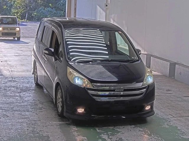 Honda Stepwgn 2005