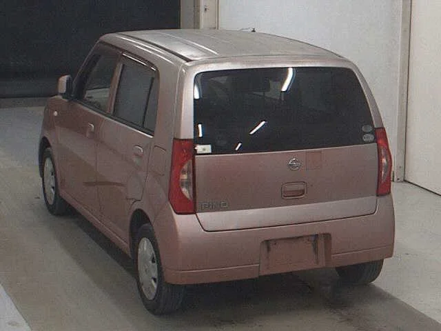Nissan Pino  с аукциона в Японии