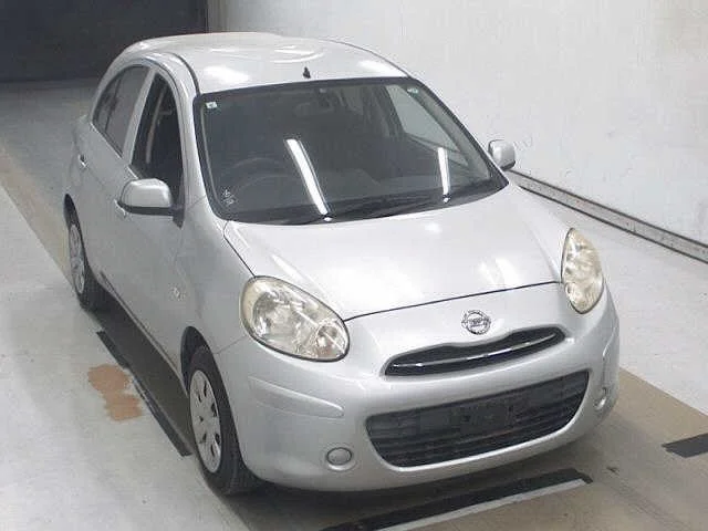 Nissan March 2011