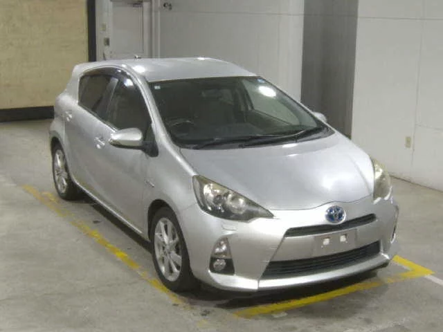 Toyota Aqua 2013