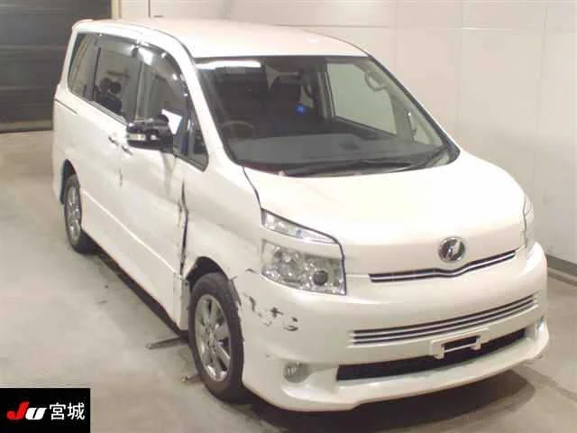 Toyota Voxy 2009
