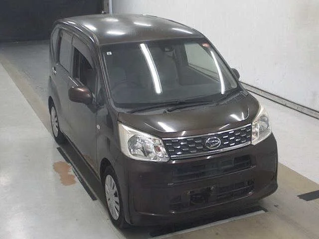 Daihatsu Move 2015