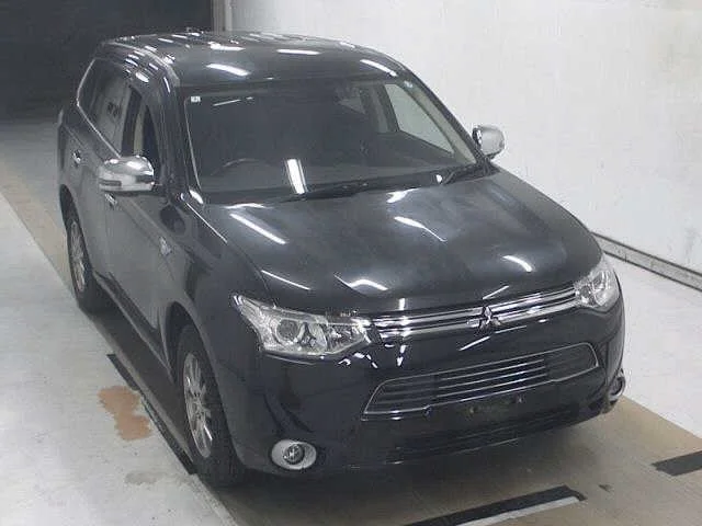 Mitsubishi Outlander 2013