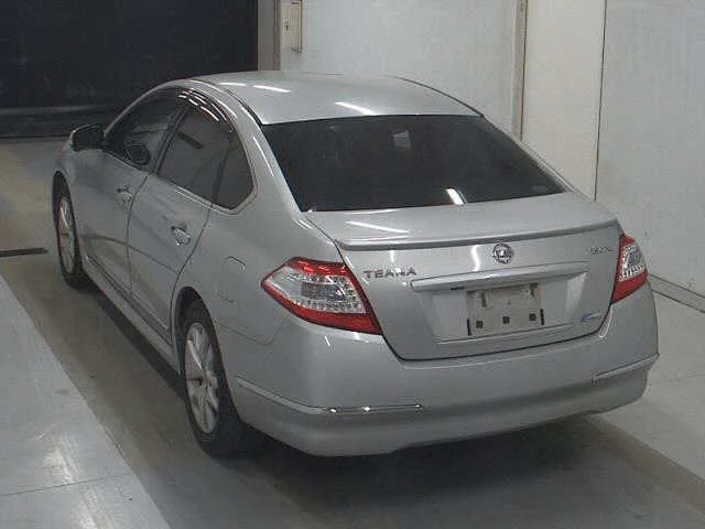 Nissan Teana  с аукциона в Японии