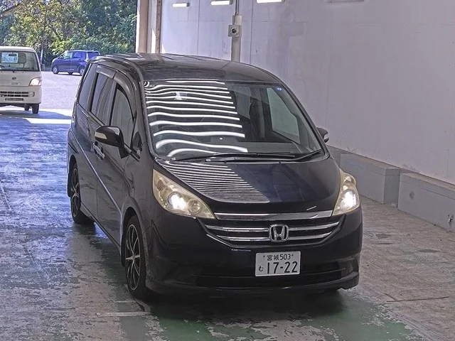 Honda Stepwgn 2009