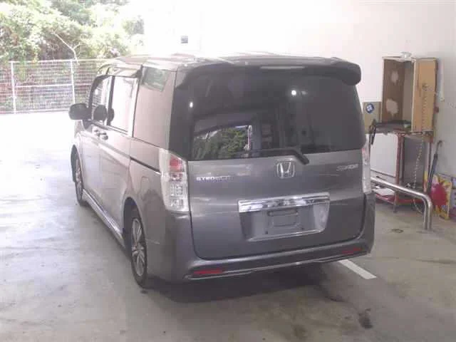 Honda Stepwgn  с аукциона в Японии