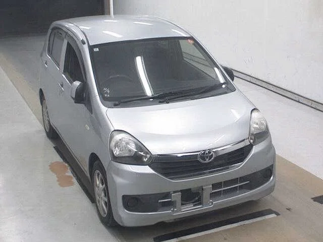 Toyota Pixis Epoch 2014