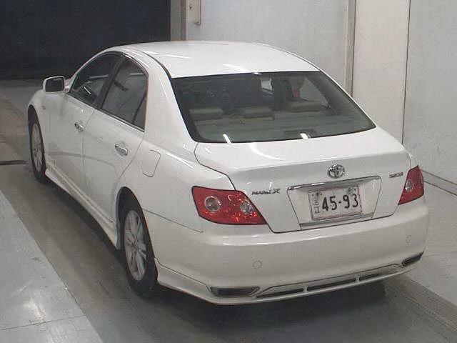 Toyota Mark X 2005
