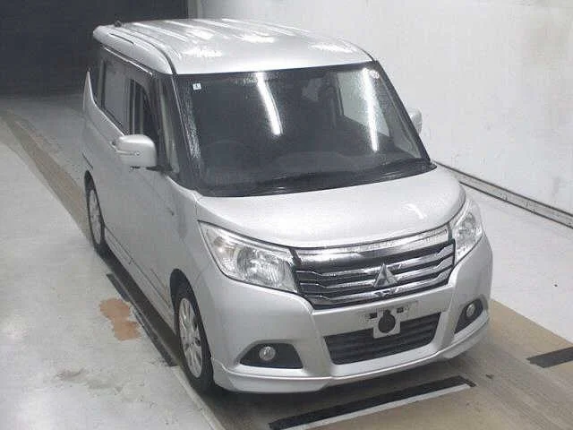 Mitsubishi Delica D:2 2018