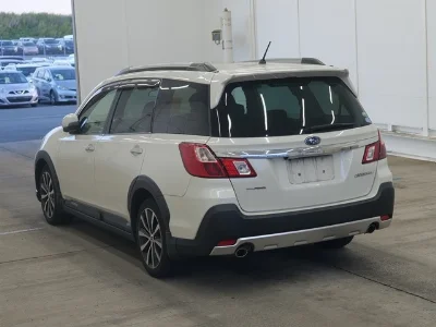 Subaru Exiga Crossover 7