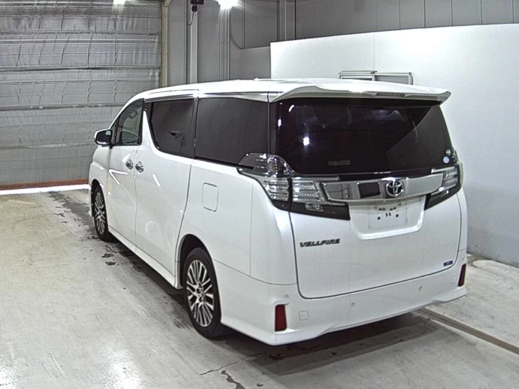 Toyota Vellfire  с аукциона в Японии